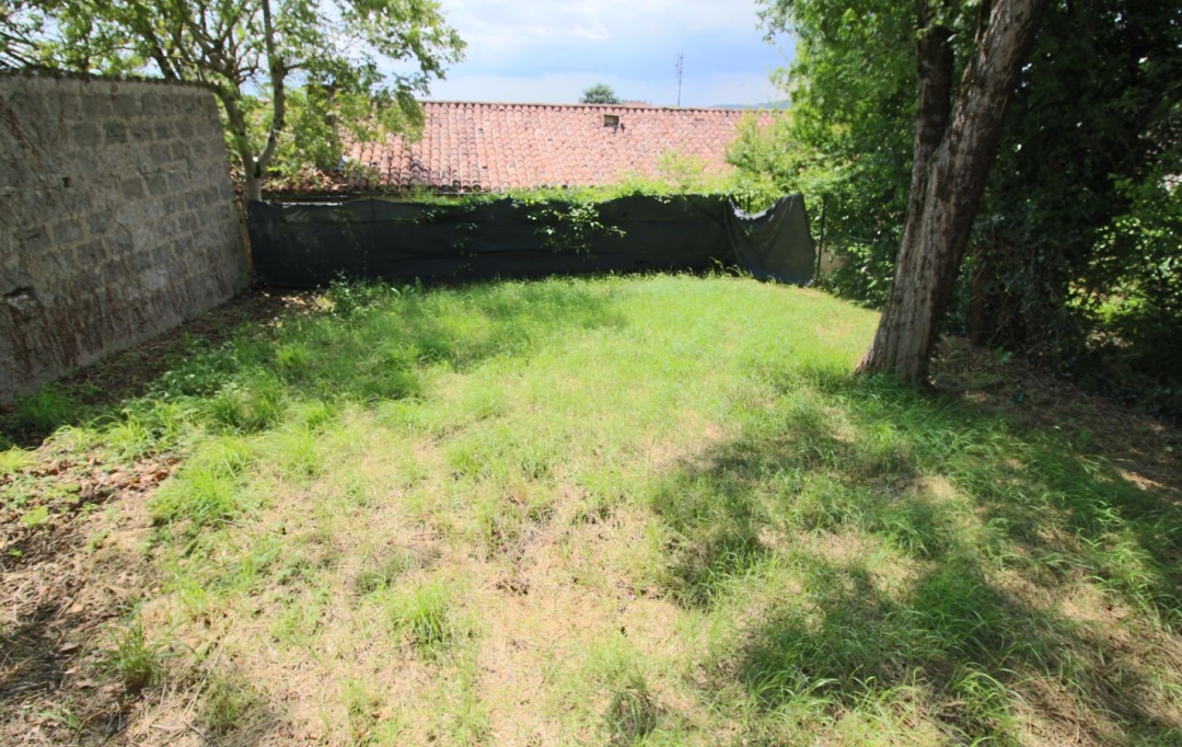 Annonces LUZECH : Maison / Villa | PUY-L'EVEQUE (46700) | 300 m2 | 164 300 € 