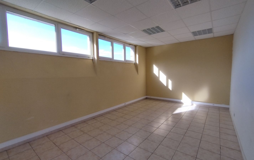 Annonces LUZECH : Office | CAHORS (46000) | 130 m2 | 206 700 € 